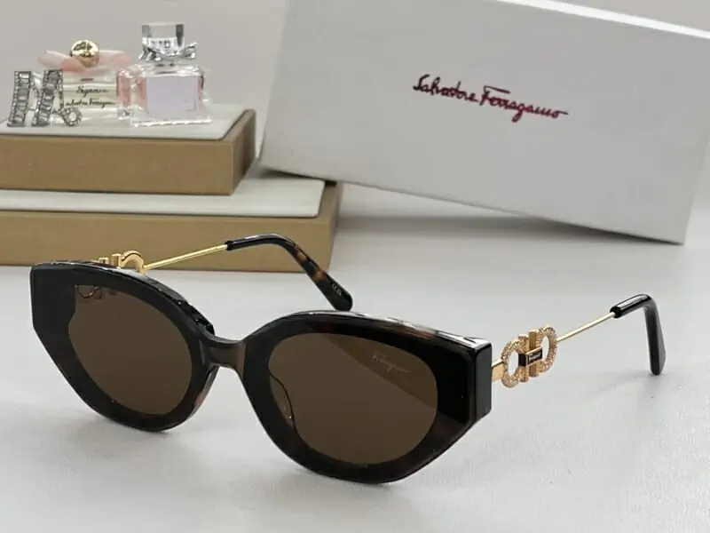 salvatore ferragamo aaa qualite lunettes de soleil s_11b0a50